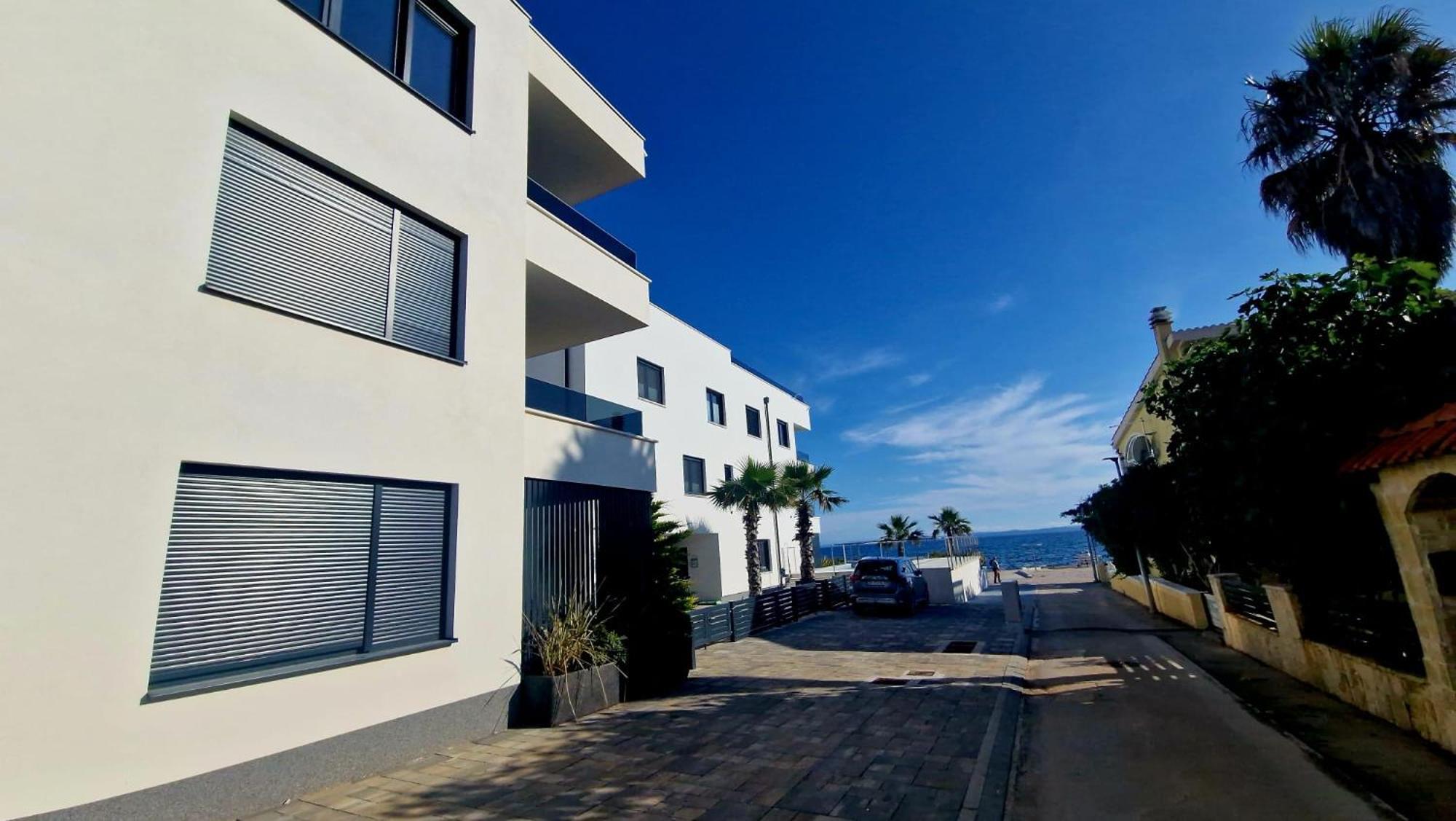 Dinary Apartman Vir Esterno foto